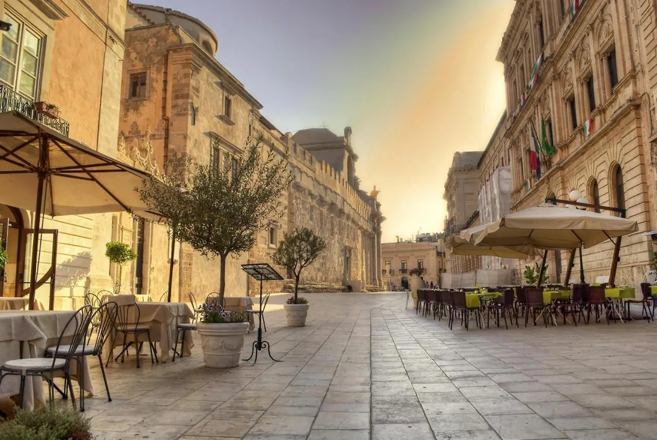 Casa Eu - Bilocale Ortigia Wifi Apartment Syracuse Italy